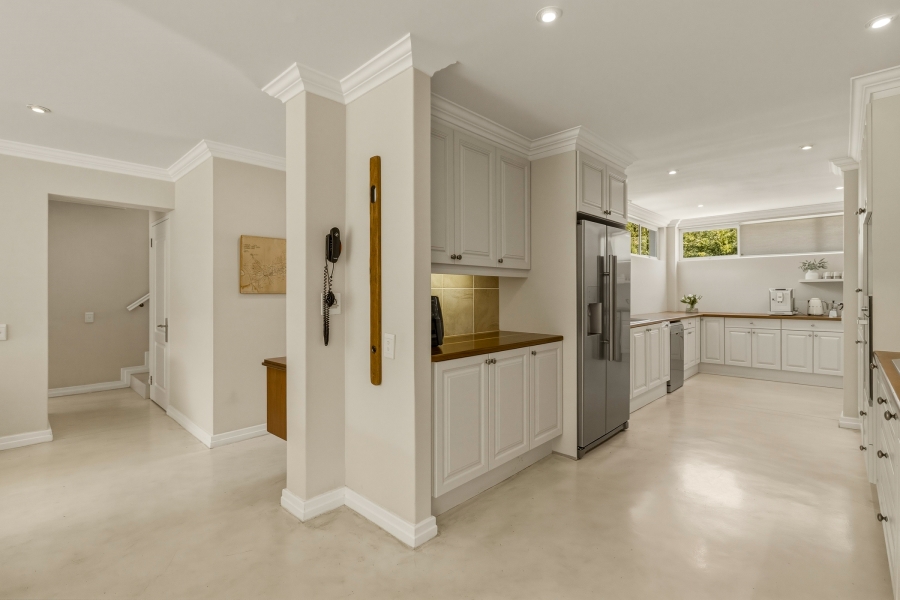 4 Bedroom Property for Sale in Erinvale Golf Estate Western Cape